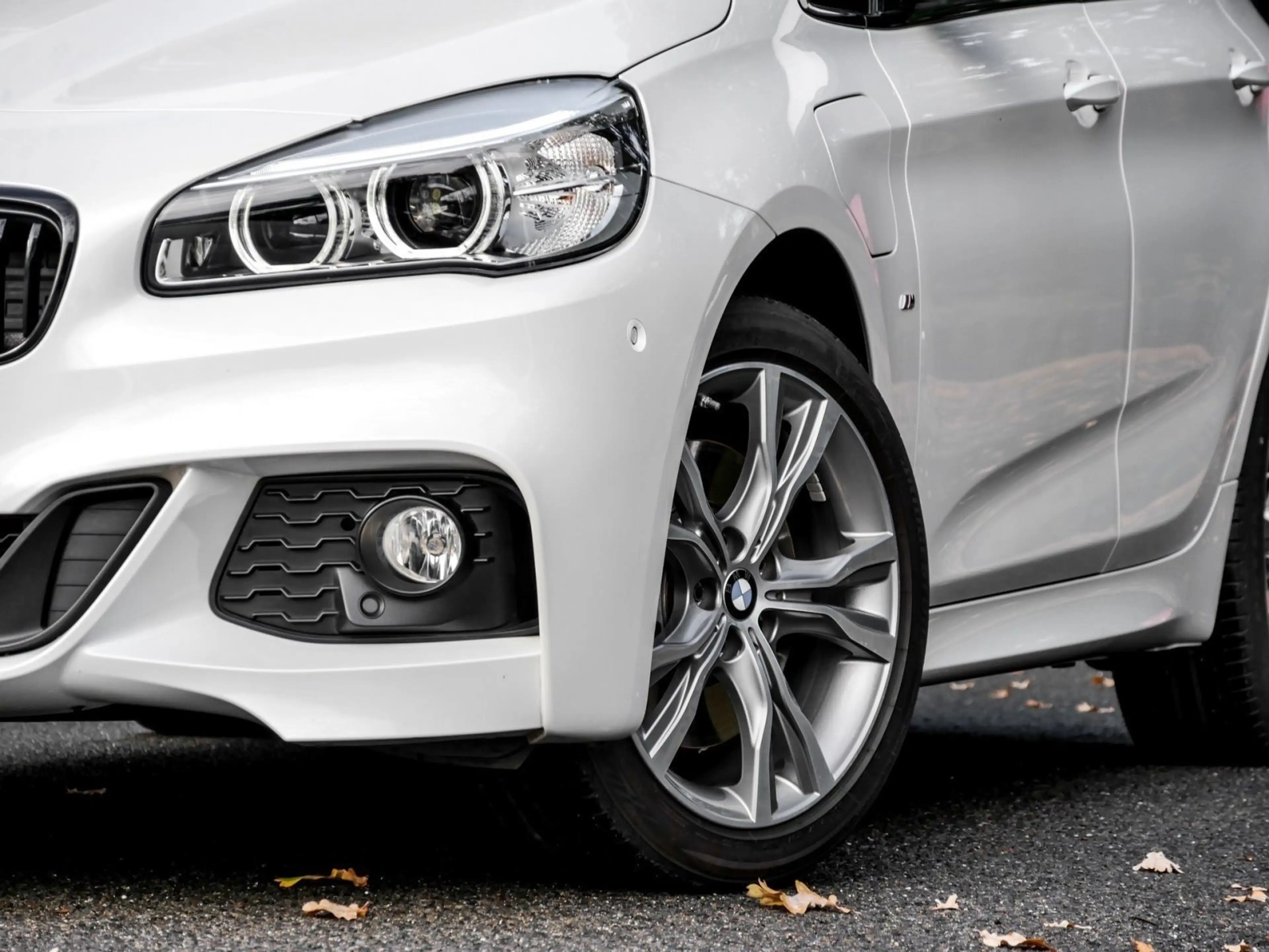 BMW 225 xe M SPORT+PANO+ACC+HuD+H/K+RFK — photo 5