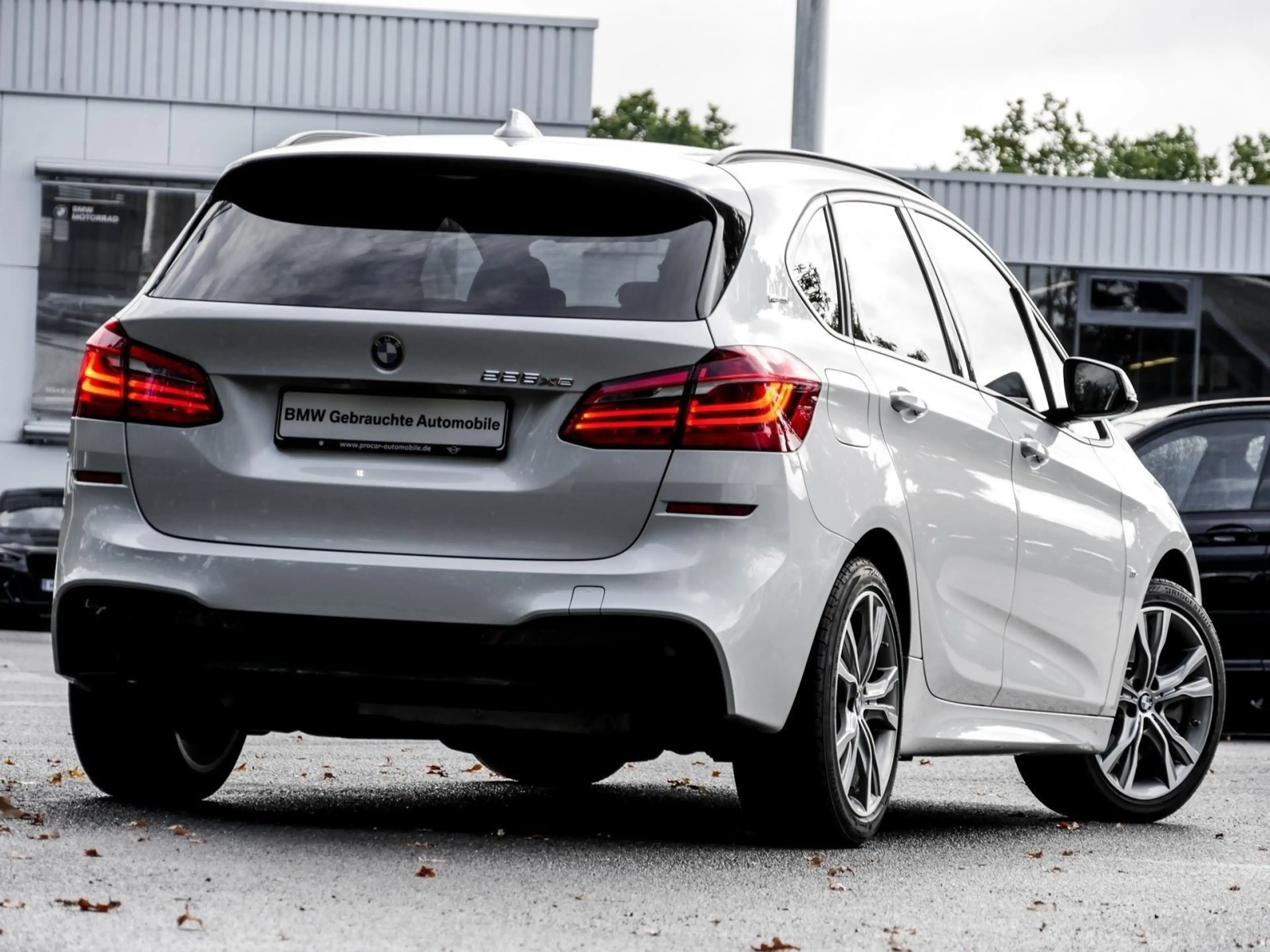 BMW 225 xe M SPORT+PANO+ACC+HuD+H/K+RFK — photo 2