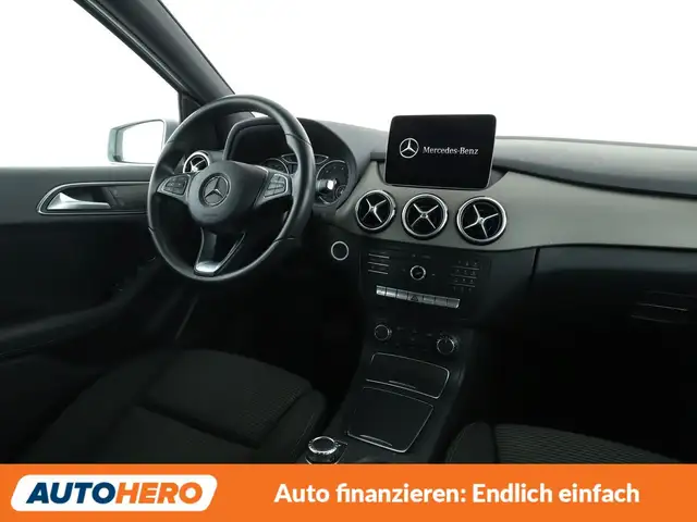 Mercedes-Benz B-Class view 13
