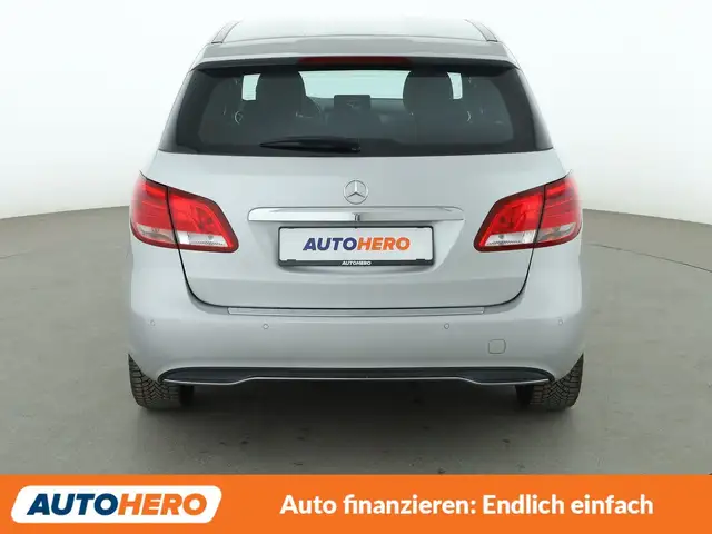 Mercedes-Benz B-Class view 5