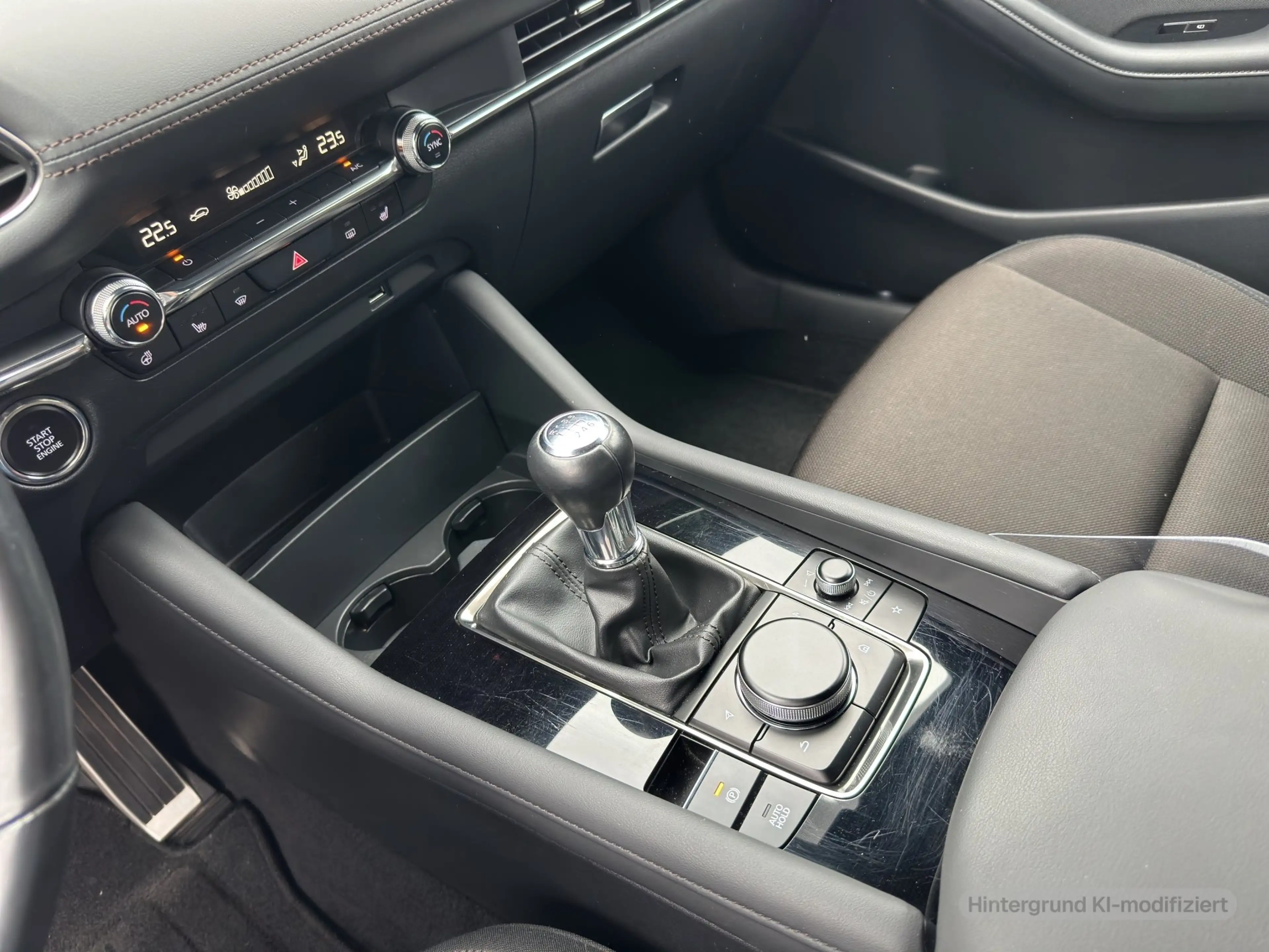 Mazda 3 X 180 PS 6GS SELECTION DES-P ACT-P BOS — photo 9