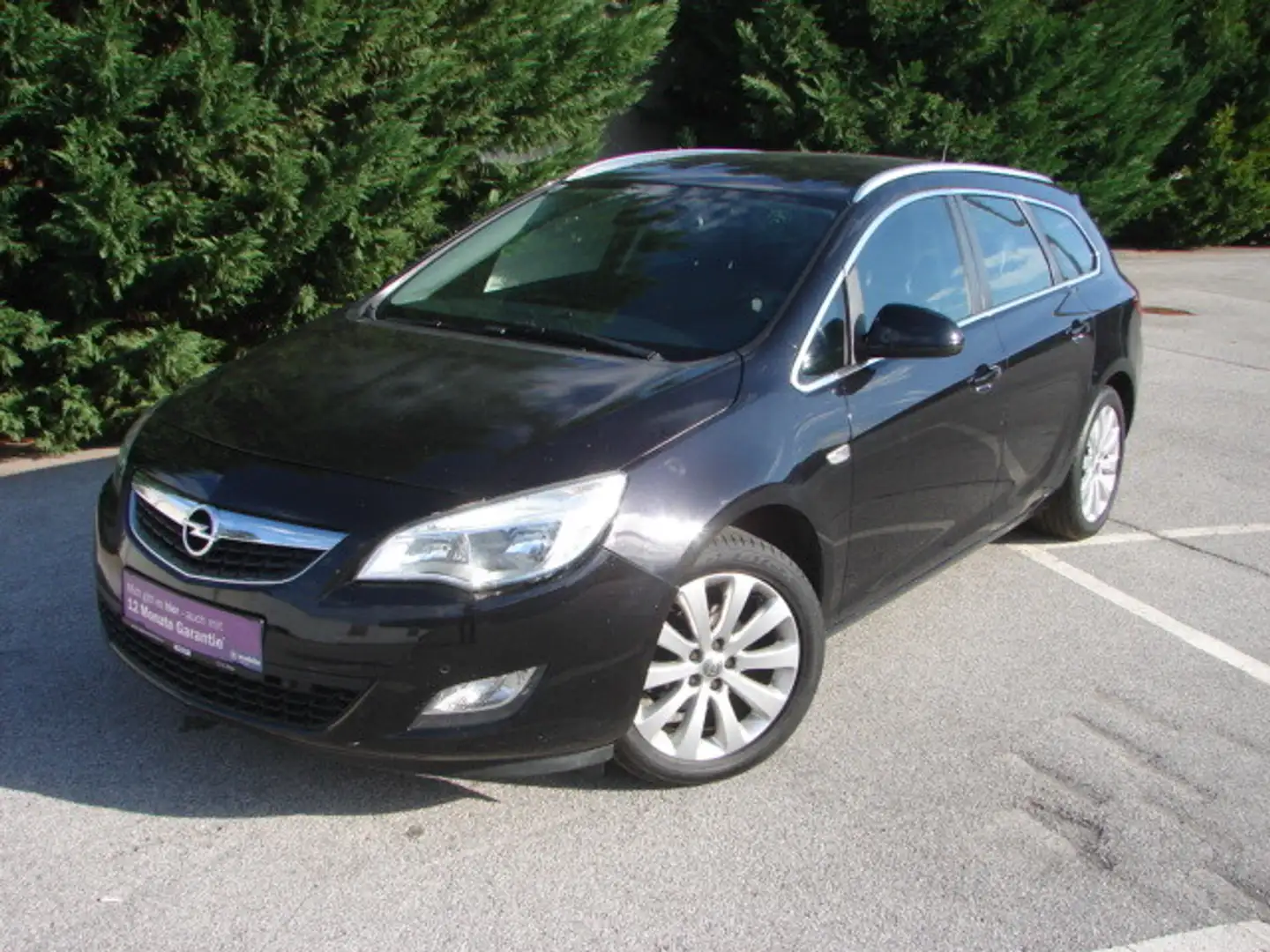 Opel Astra 1,4 Turbo Ecotec Edition Schwarz - 1