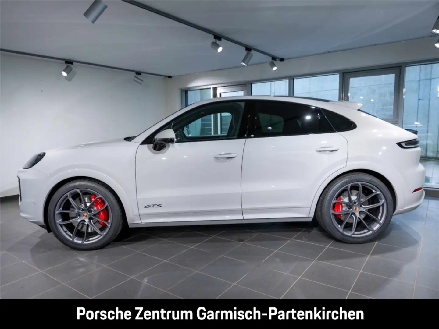Porsche Cayenne GTS Coupe Sitzheizung hinten 360 Kamera Weiß - 2