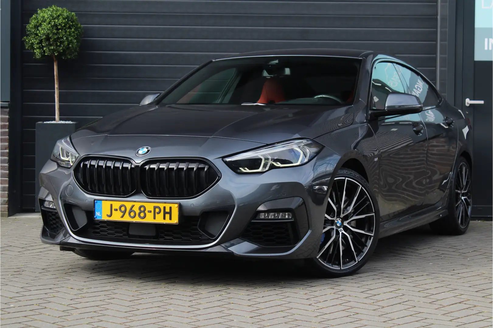 BMW 218 2-serie Gran Coupé 218i M Sport Pro | HUD | Kuipst Grau - 1