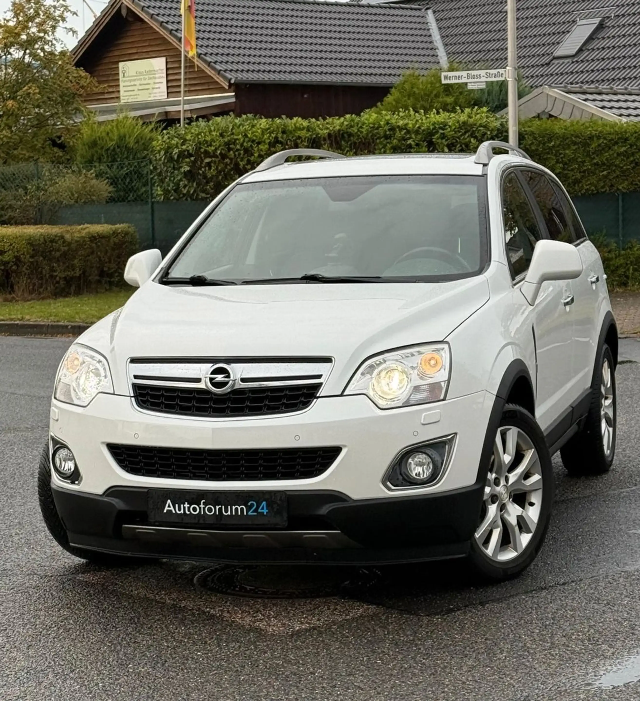 Opel Antara Cosmo 4x4*Autom.*Navi*Allrad*PDC*Sitz.*