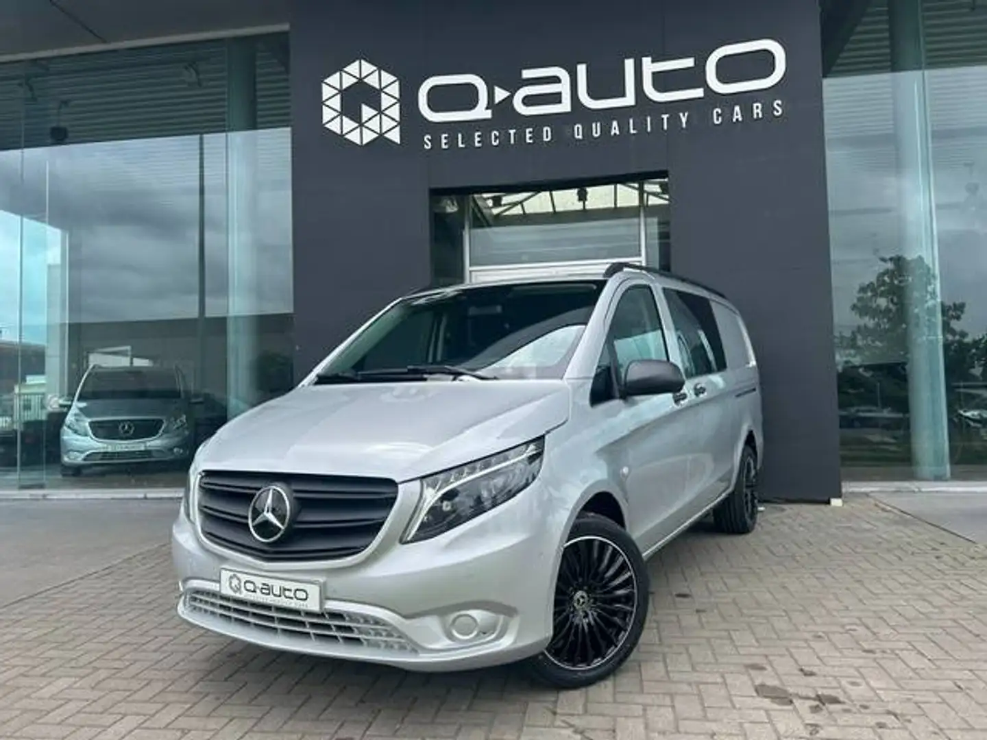 MERCEDES-BENZ Vito