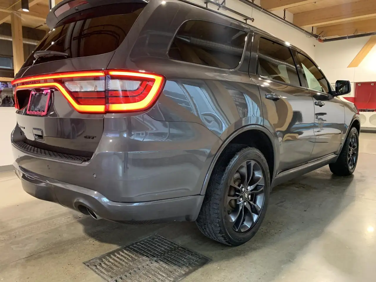 Dodge Durango снимка Dodge Durango