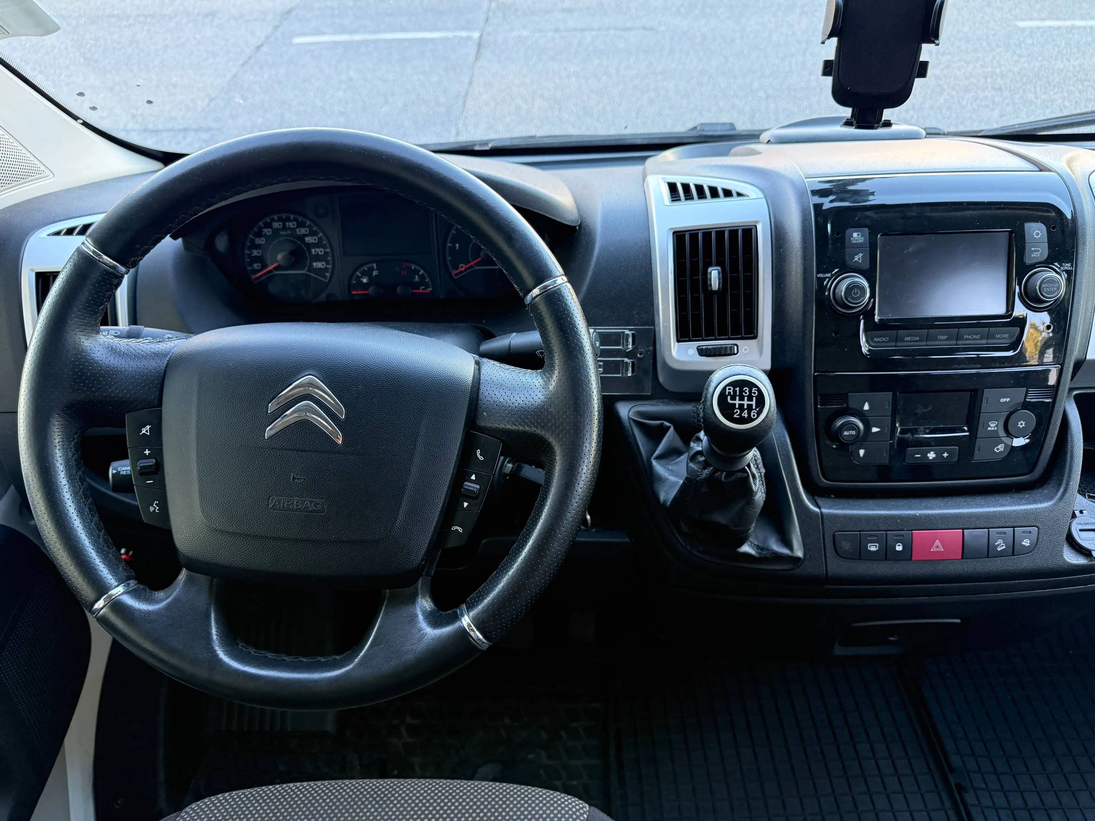 Citroen Jumper Jumper-9 Sitze-L2H2-2xKlima-Rollstuhl-Panorama — photo 13