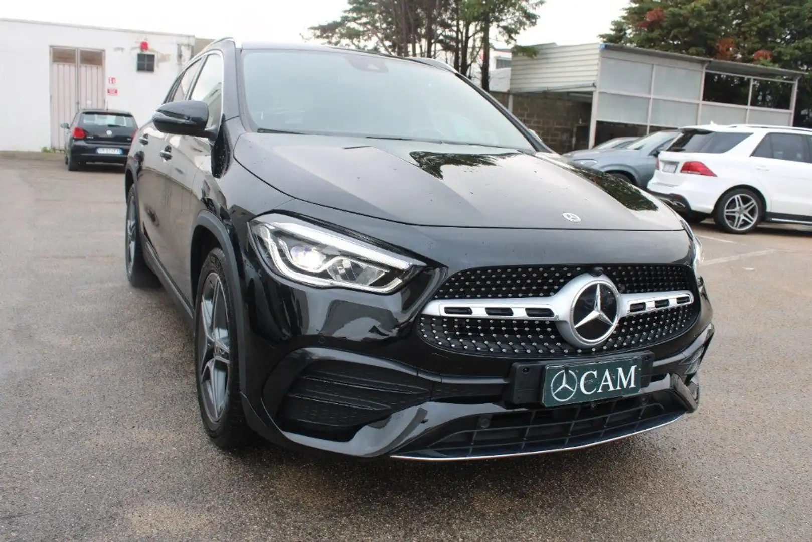 Mercedes-Benz GLA 200 d Automatic 4Matic AMG Line Premium Noir - 1
