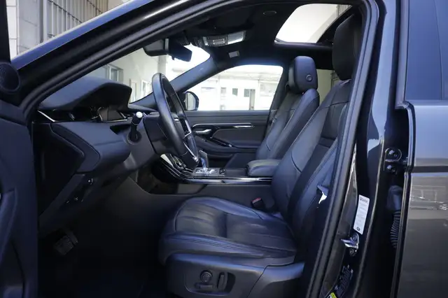 Land Rover Range Rover Evoque view 19