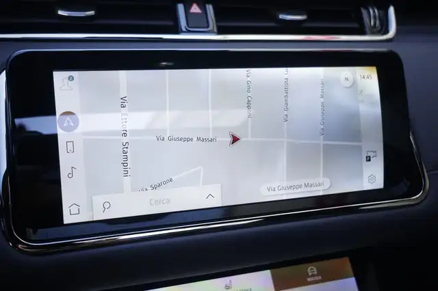 Land Rover Range Rover Evoque view 7