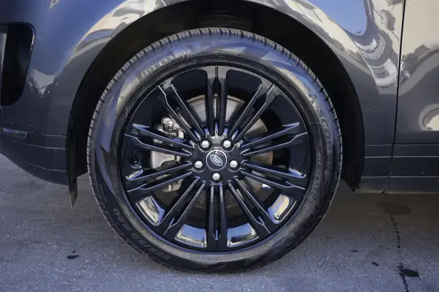 Land Rover Range Rover Evoque view 6