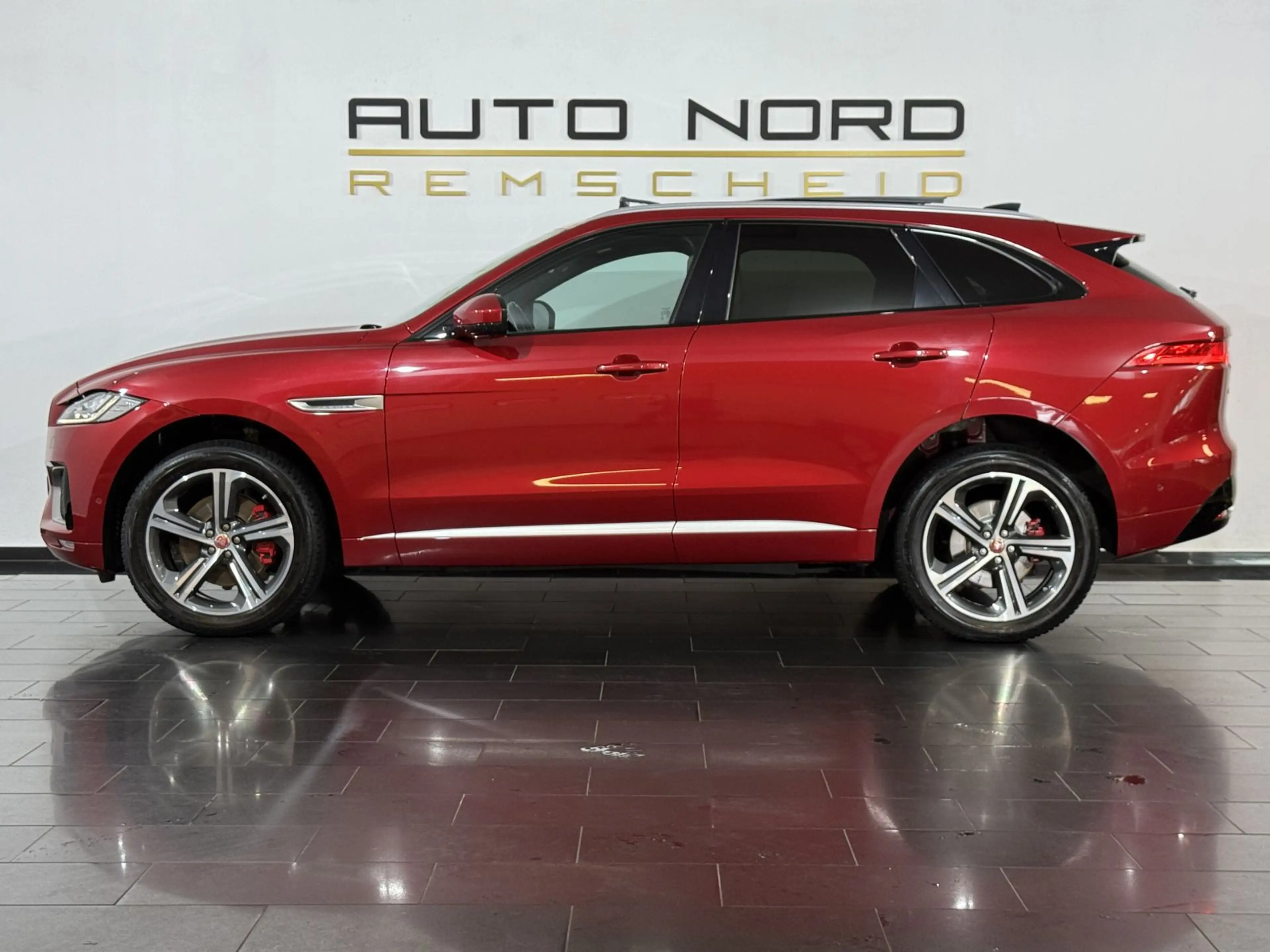 Jaguar F-Pace F-PACE S AWD*AHK*Pano*DAB+*LED*Memory*Kamera* — photo 12