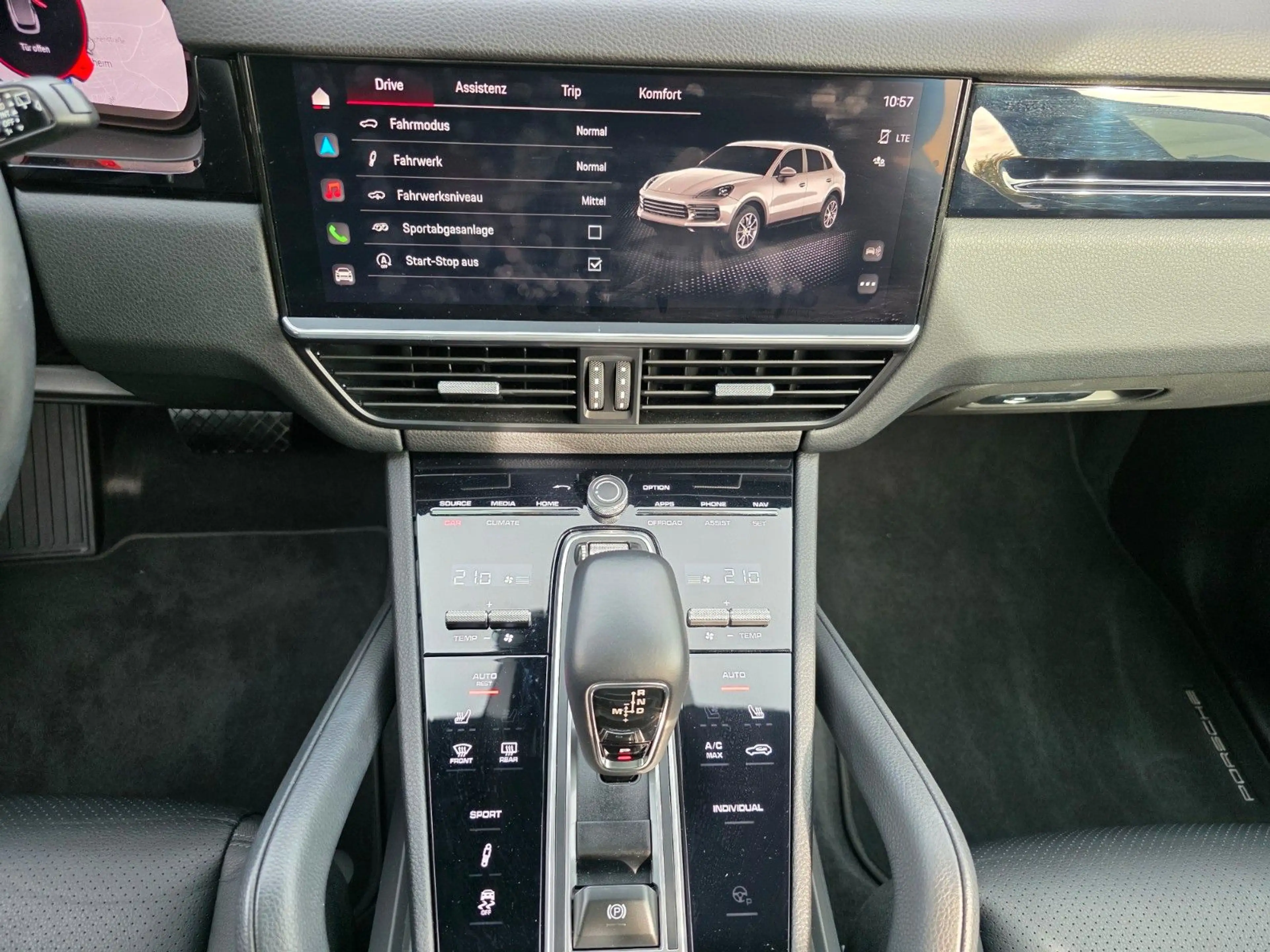Porsche Cayenne 3.0 Panoramadach/LED/Sportabgas — photo 9
