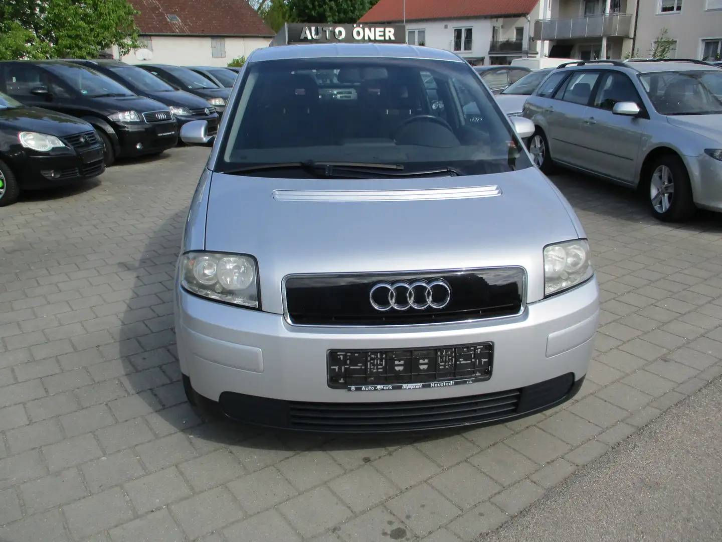Audi A2 1.4 TDI Grau - 2