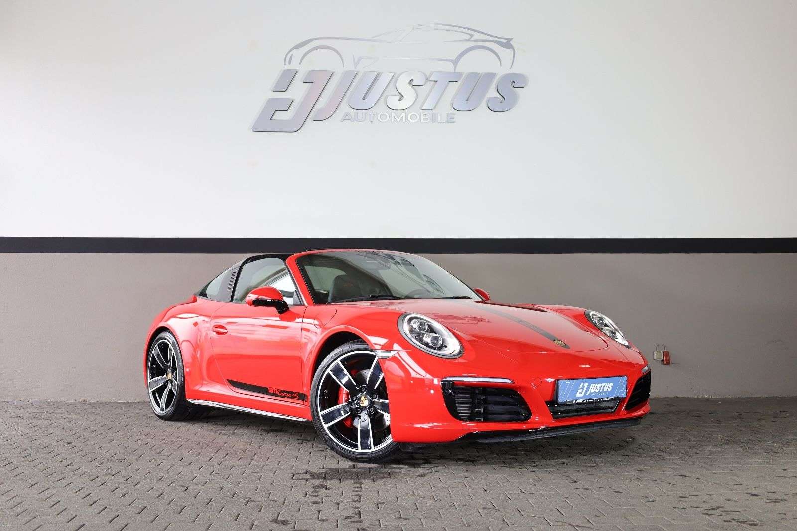Second hand Porsche 911 