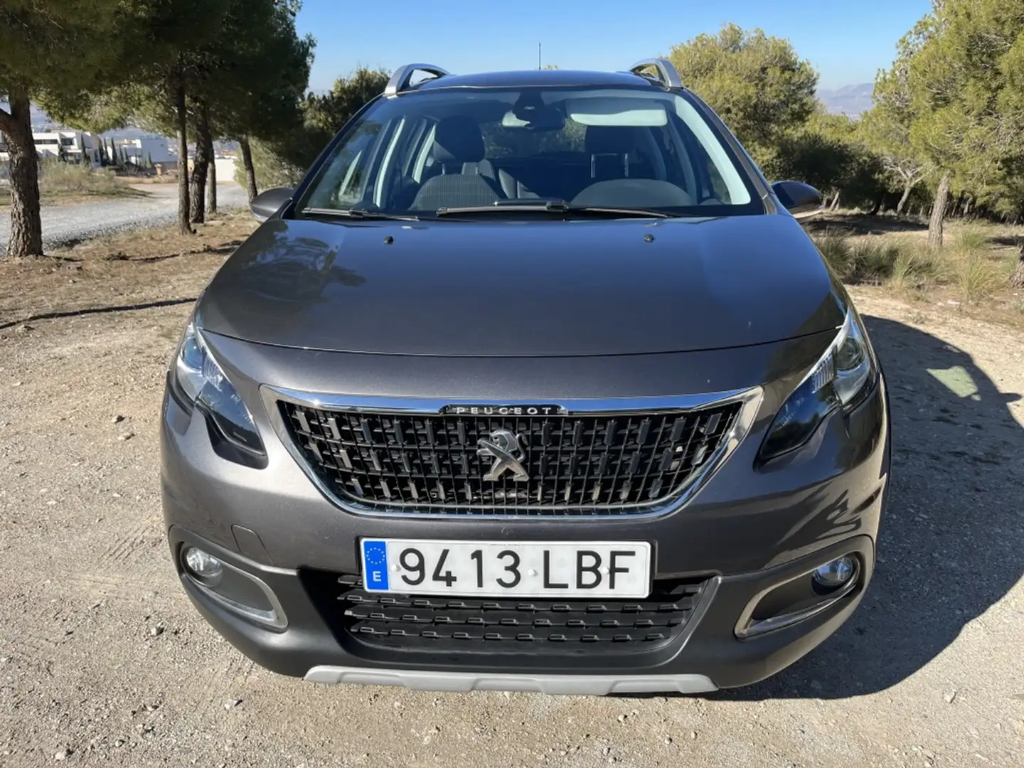 Peugeot 2008 1.2 PureTech S&S Allure 110 Gris - 2