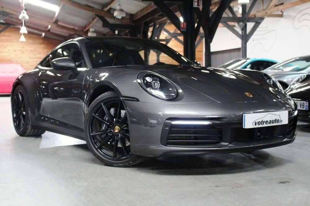 Porsche 992