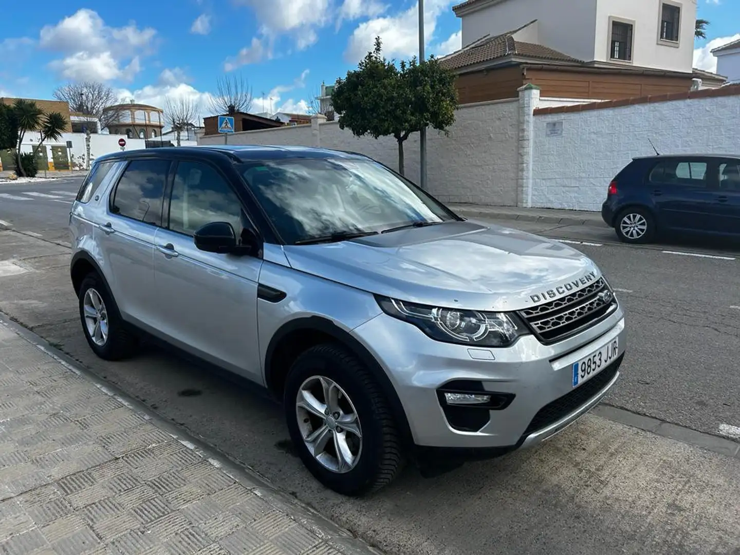 Land Rover Discovery Sport 2.0TD4 HSE 4x4 150 Gris - 2