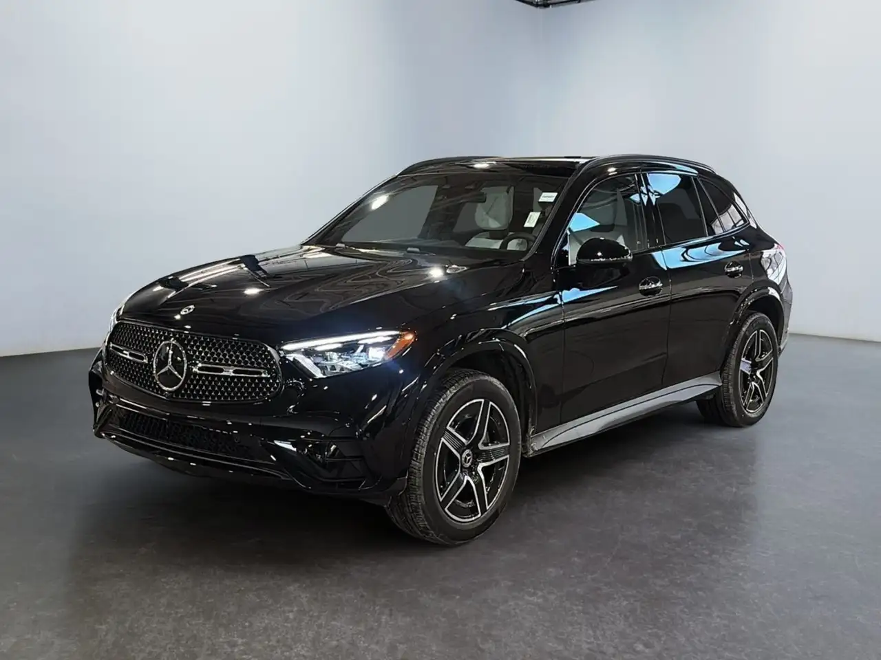 2026 Mercedes-Benz GLC