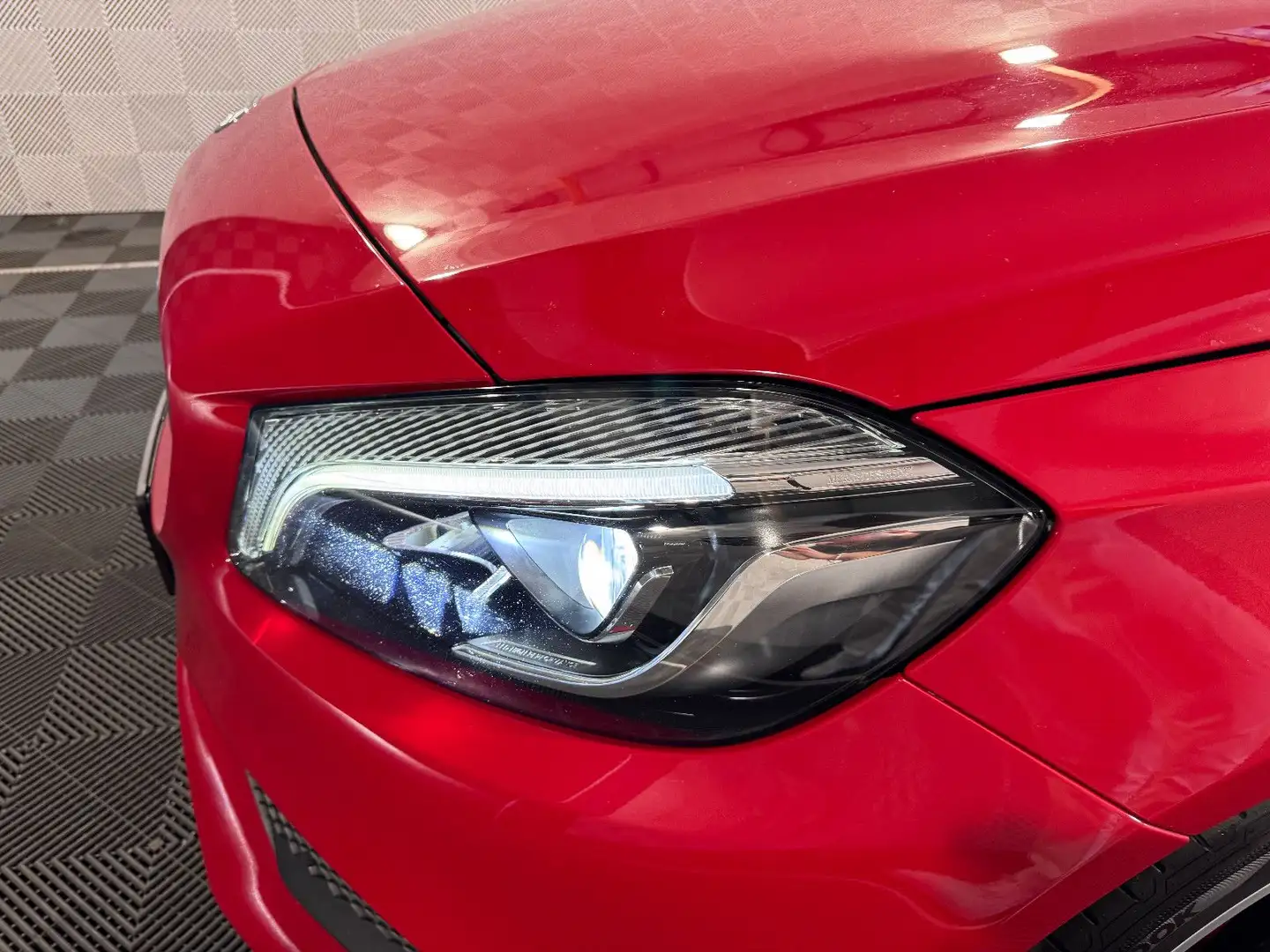 Mercedes-Benz A 250 *AMG*TEMPO-KLIMA-NAVI-PDC-SHZ-LM 18" Rot - 2