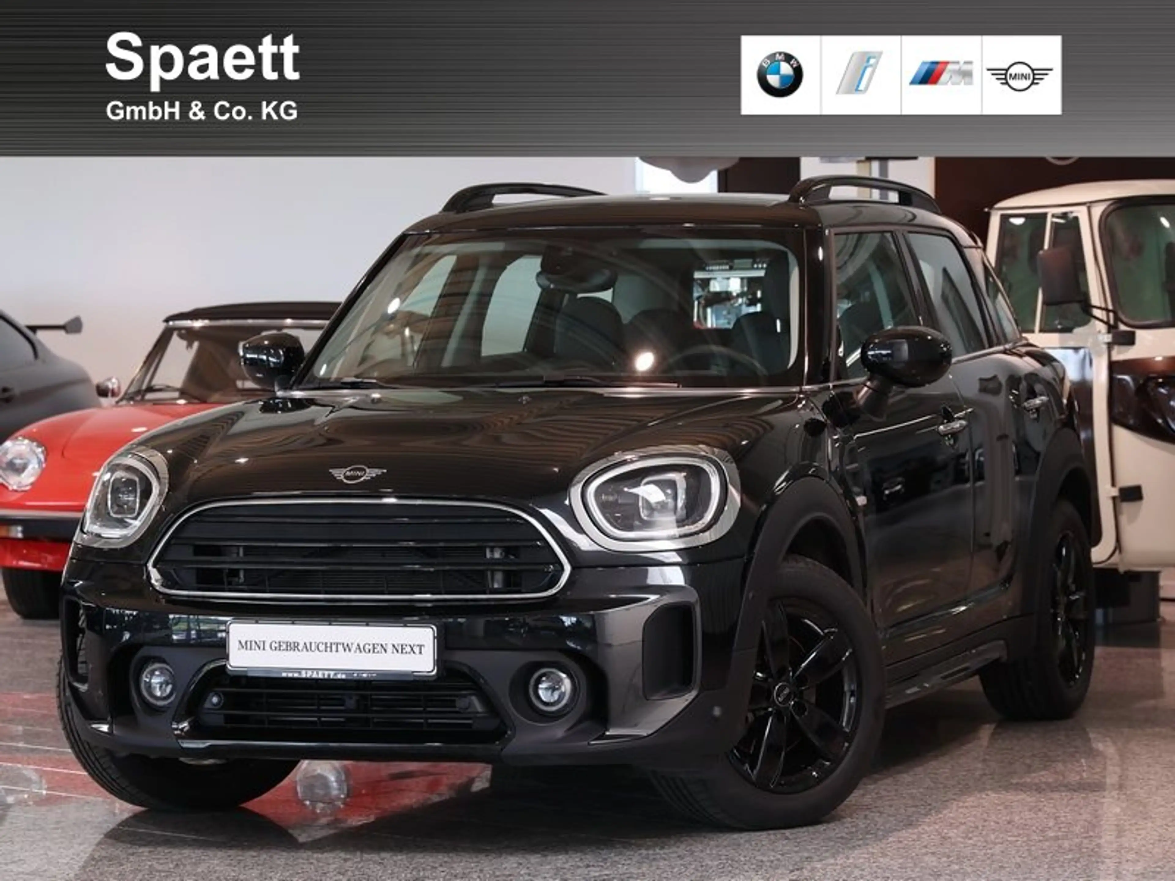 MINI Cooper Countryman Navi LED 17" BT USB PDC DAB