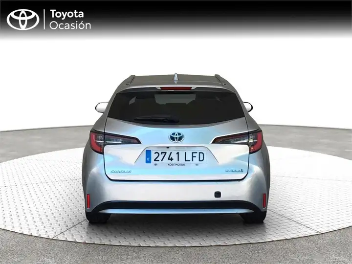 Toyota Auris 2020, foto 4