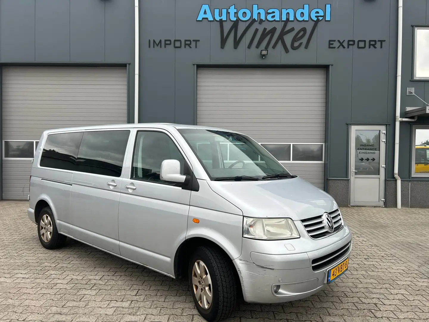 Volkswagen Transporter 2.5 TDI 340 POWER NOT 100% Grijs - 1
