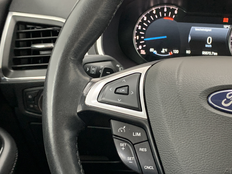Ford S-Max Titanium SHZ/PDC/NAV/KLIMA/LEDER/CC/Winterpaket — photo 14