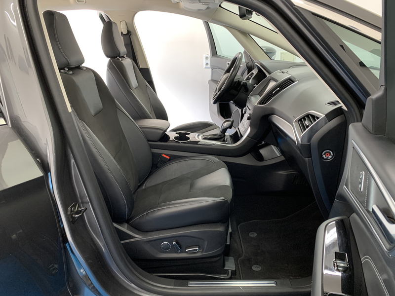 Ford S-Max Titanium SHZ/PDC/NAV/KLIMA/LEDER/CC/Winterpaket — photo 9