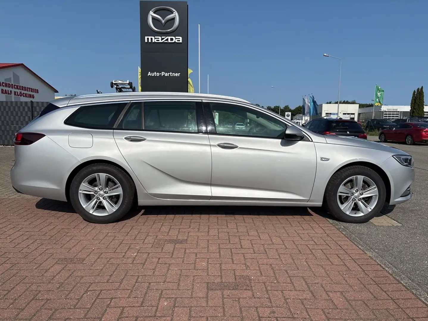Opel Insignia B Sports Tourer Business Innovation Silber - 2