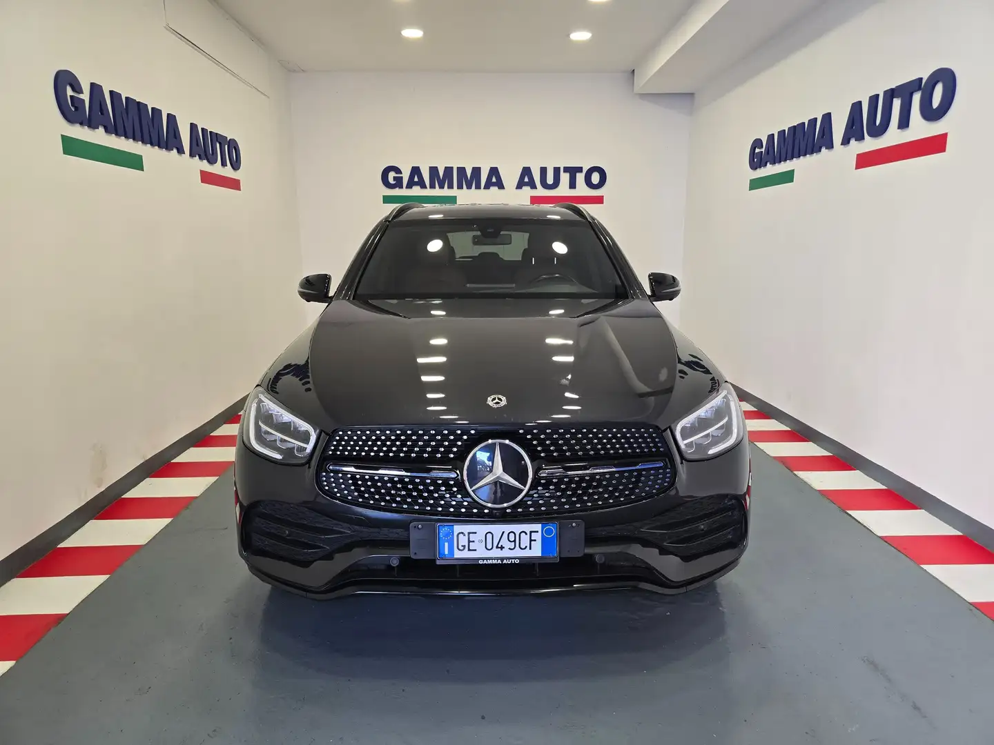 Mercedes-Benz GLC 220 d 4MATIC PREMIUM PLUS GRAPHITE MET PELLE COGNAC Grigio - 1