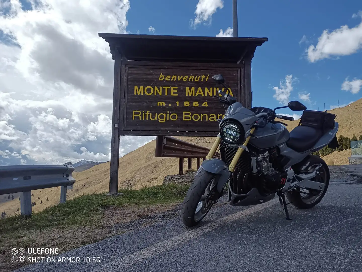 Honda Hornet Grigio - 1