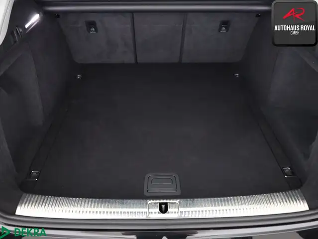 Audi A4 view 13
