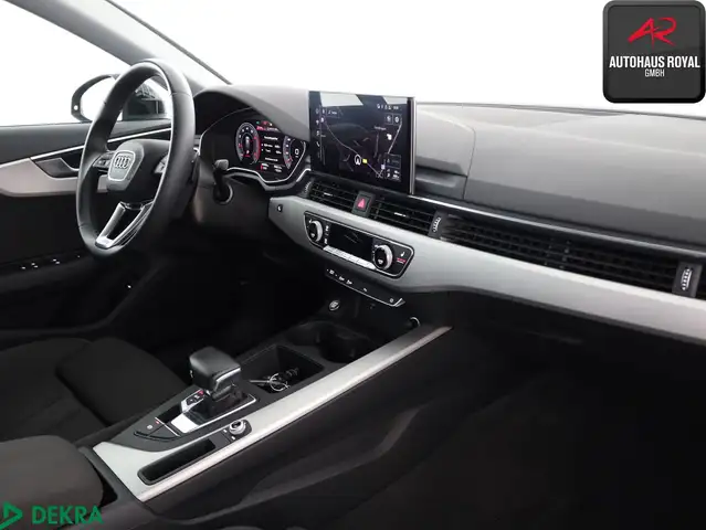 Audi A4 view 10