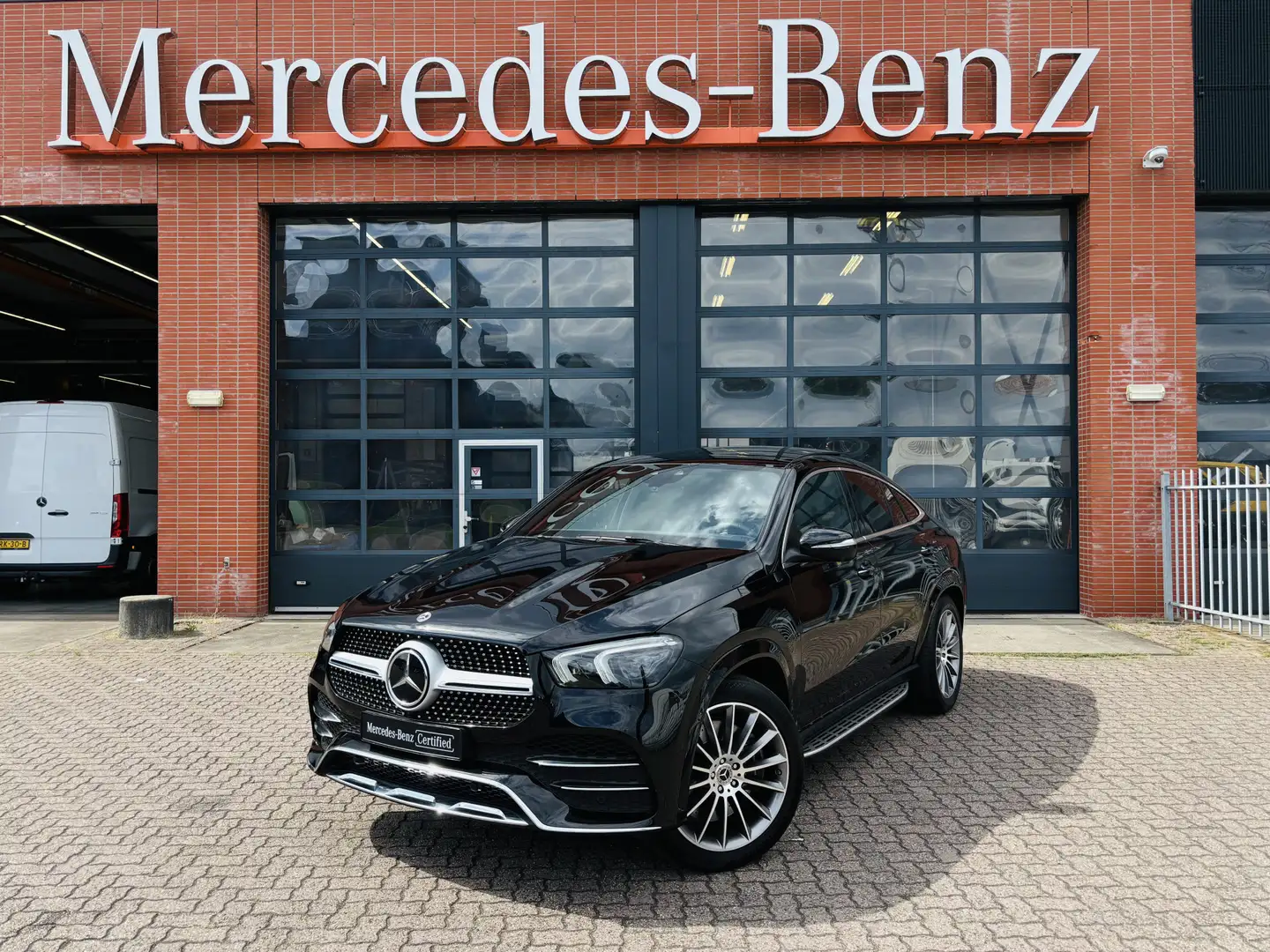 Mercedes-Benz GLE 350 Coupé de 4MATIC Premium Zwart - 1