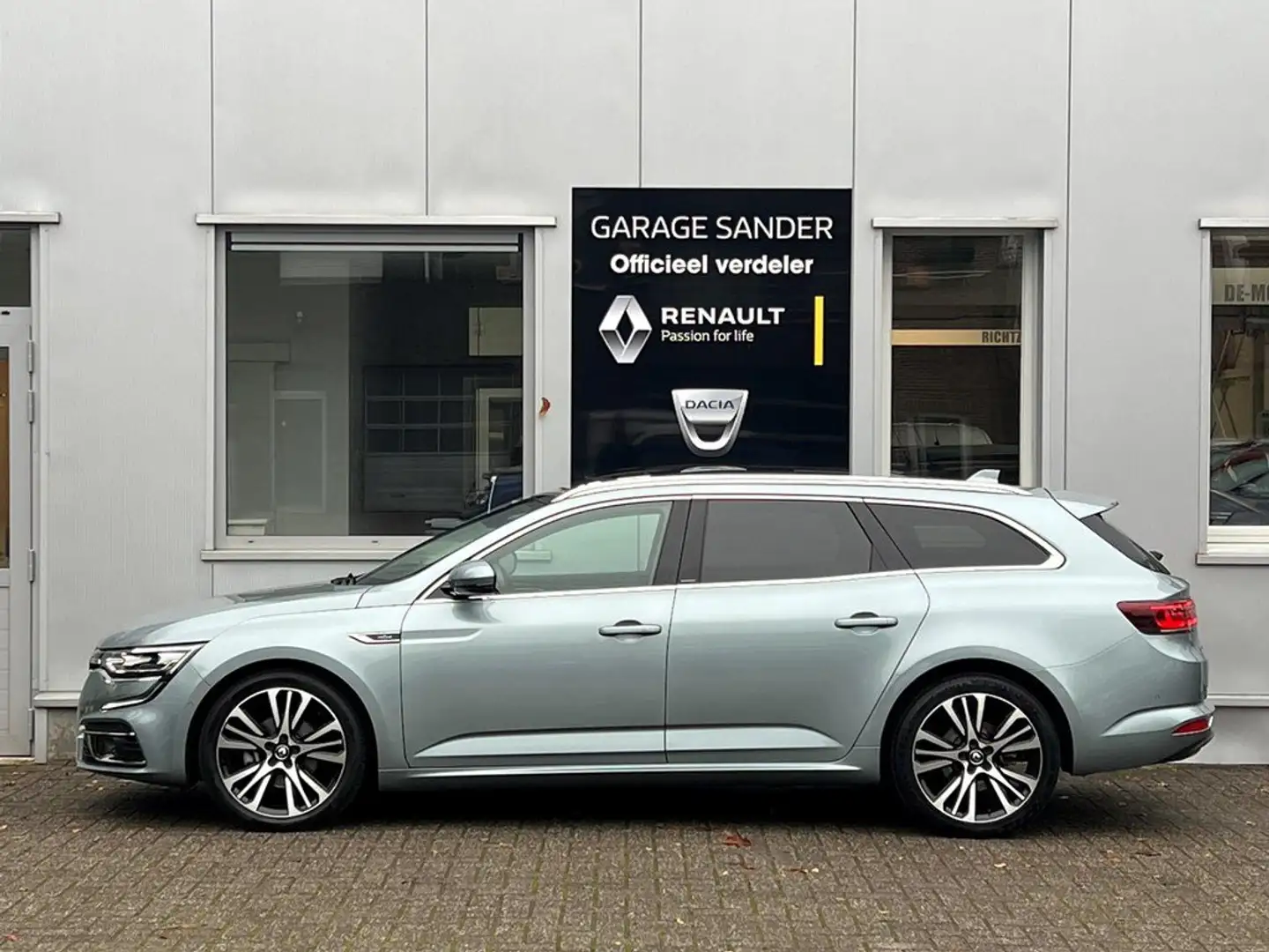 Renault Talisman TCe 160 Pk Initiale Paris * Automaat * Gris - 2