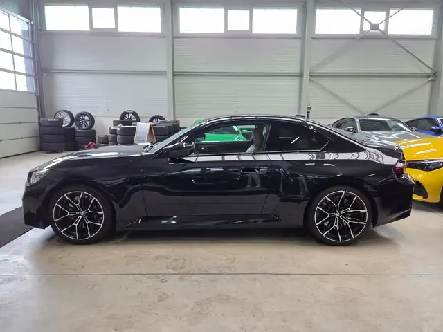 BMW M2 view 15
