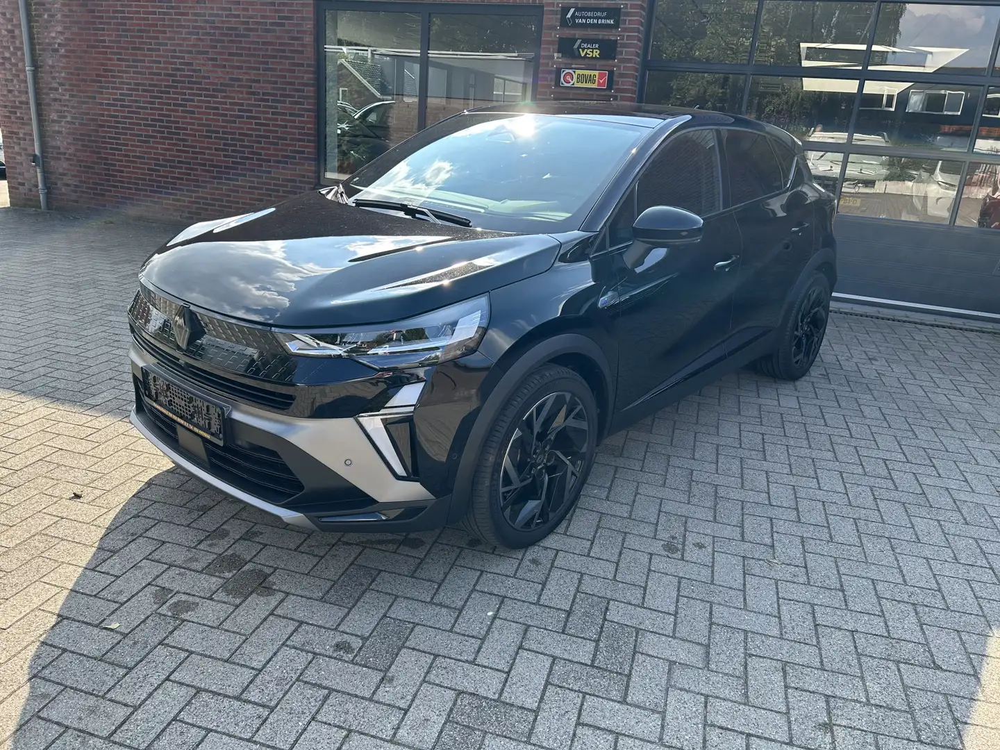 Renault Captur 1.6 E-Tech full hybrid 145 esprit Alpine/Schuifdak Zwart - 1