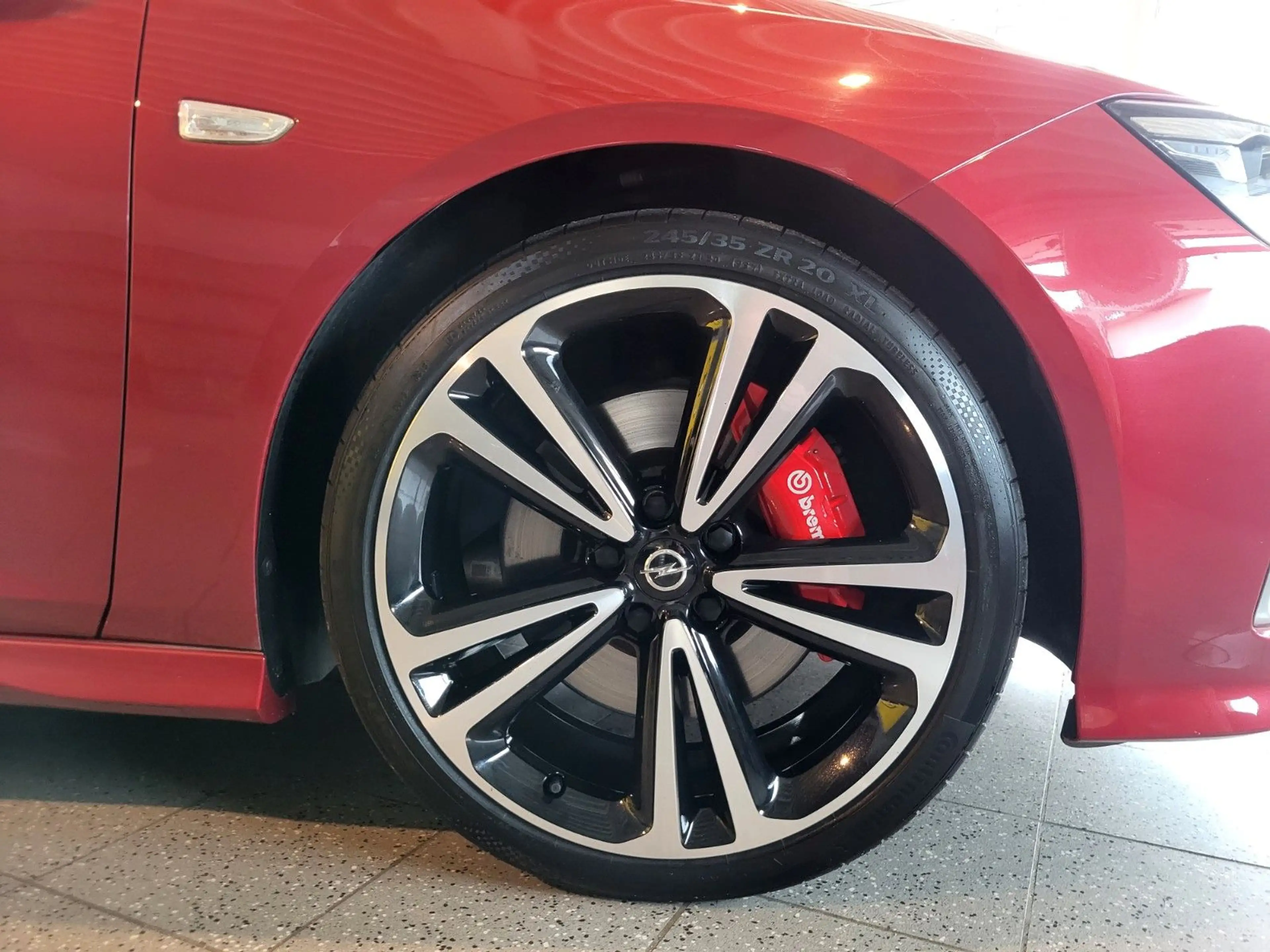 Opel Insignia B ST Premium GSi 4x4 mit Panorama-Dach — photo 8