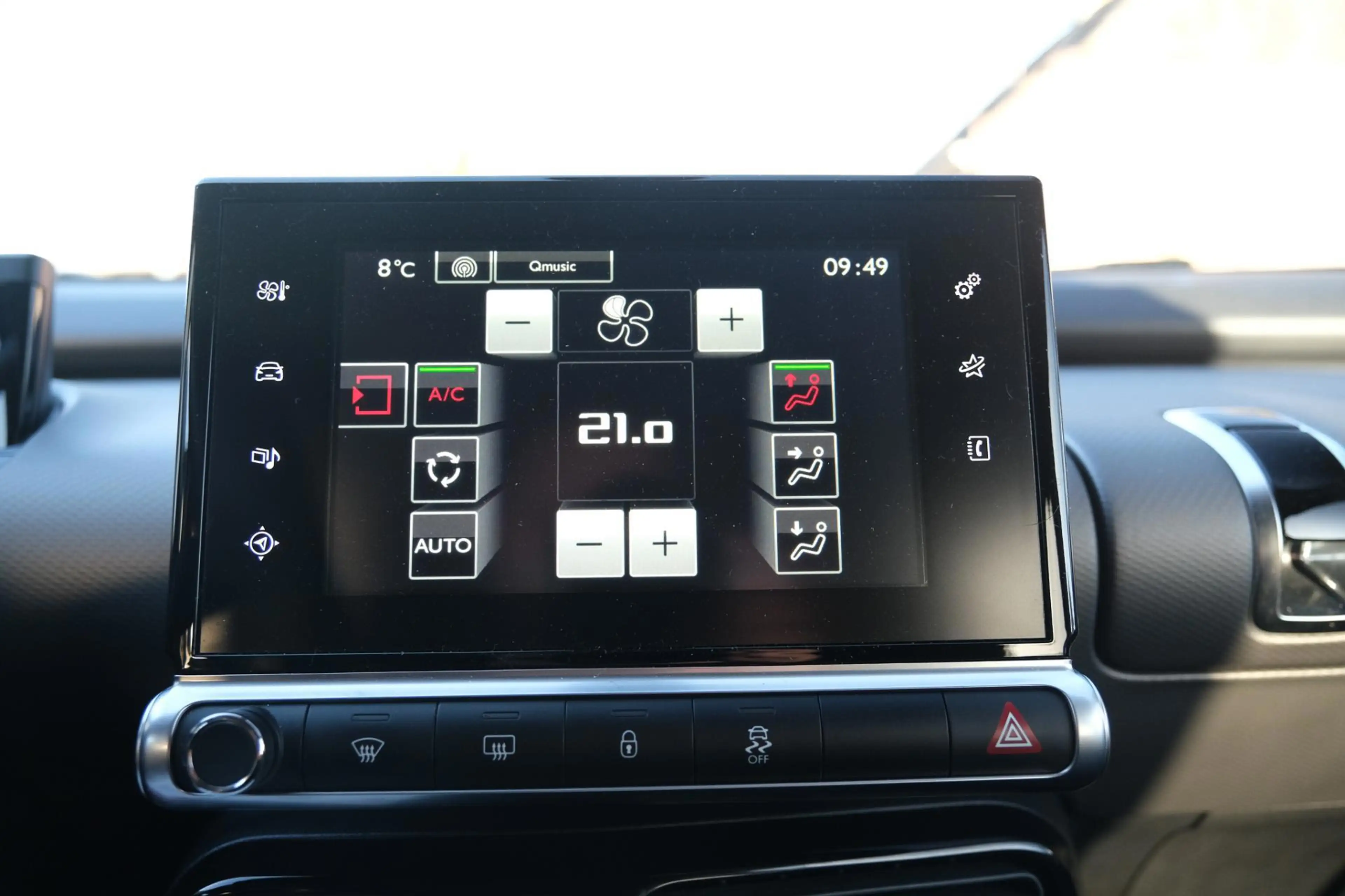 Citroen C4 Cactus 1.2 PureTech W — photo 12