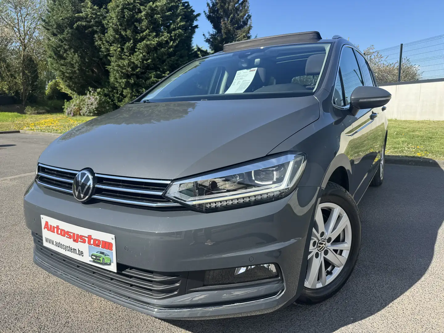Volkswagen Touran 2.0 TDi SCR Highline*Euro6d*Garantie 1an*carpass* Grijs - 1