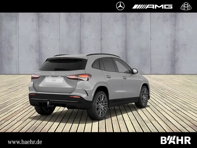 Mercedes-Benz GLA view 2