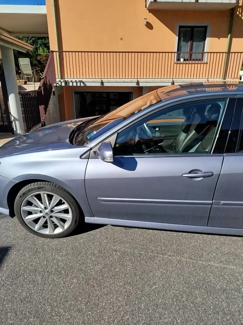 Renault Laguna 2.0 dci 16v Initiale 175cv fap - 2