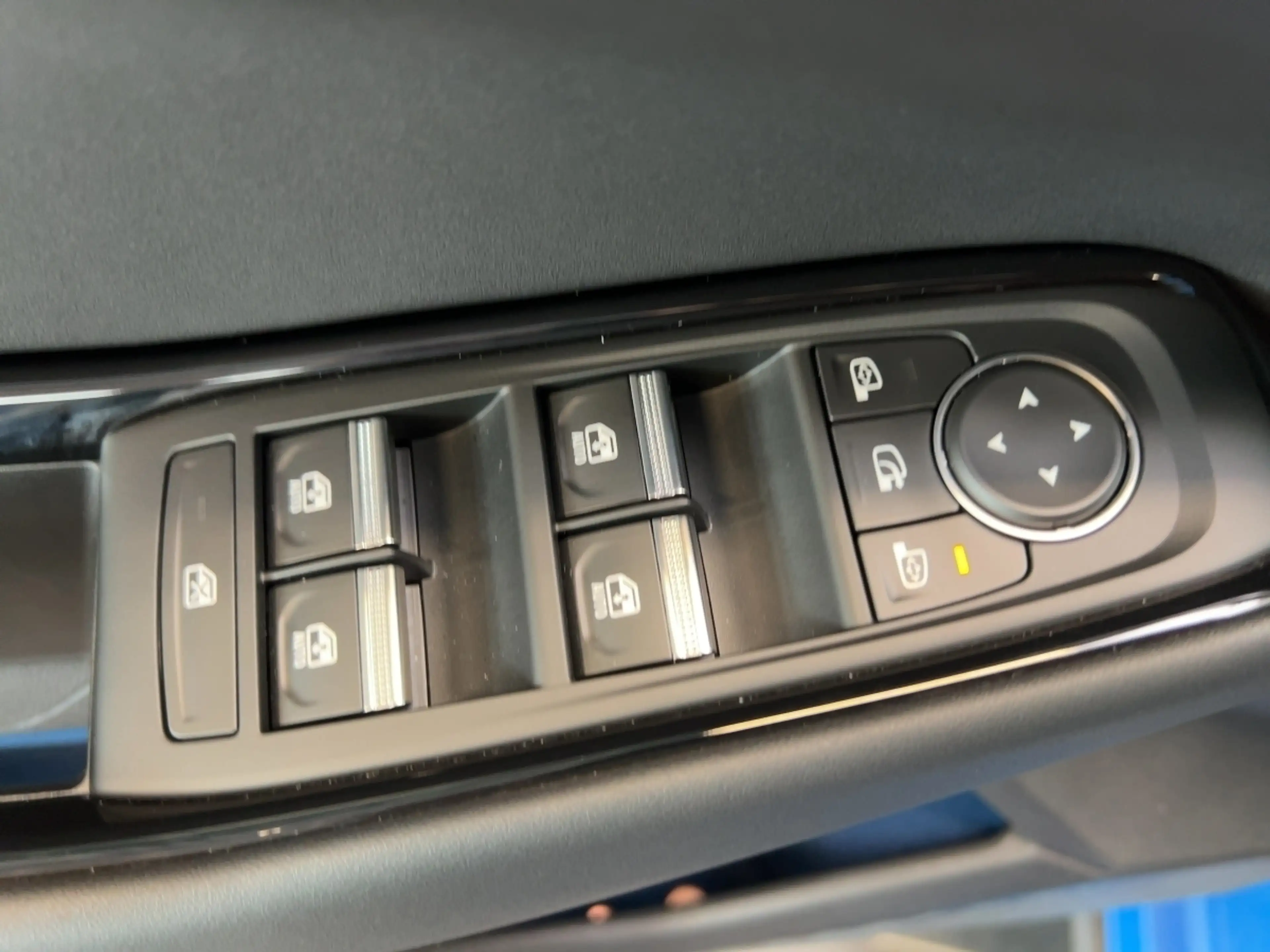Renault Rafale Atelier Alpine E-Tech Plug-in Hybrid 300 4x4 — photo 19
