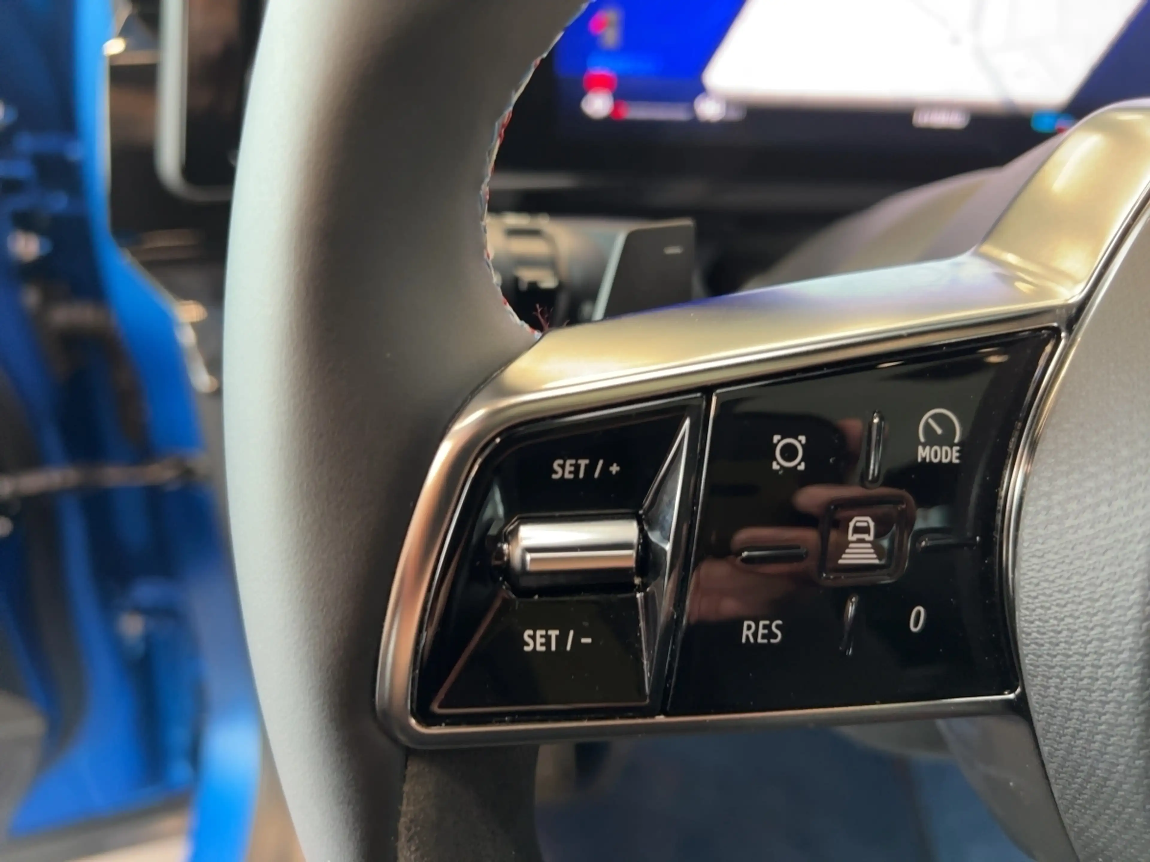 Renault Rafale Atelier Alpine E-Tech Plug-in Hybrid 300 4x4 — photo 15