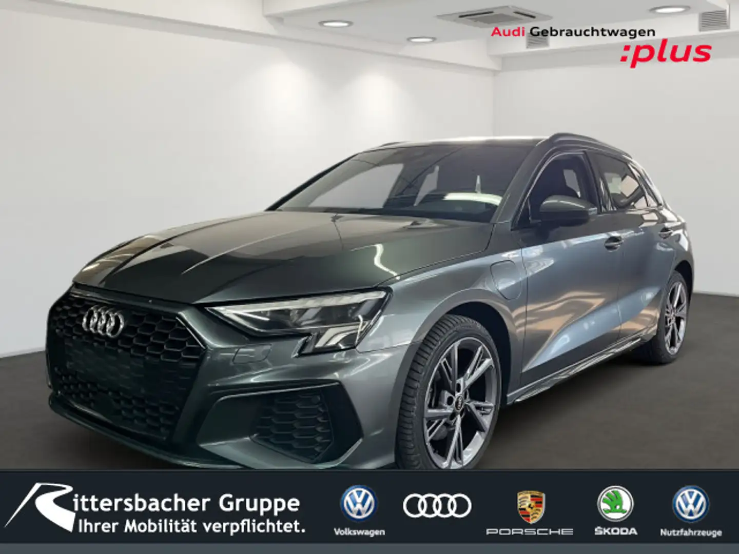 Audi A3 40 TFSI e s-line BusiPaket AHK RFK Grau - 1