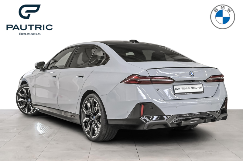BMW 530 2 ans/jaar garantie-NEW PRICE: €92.809 — photo 5