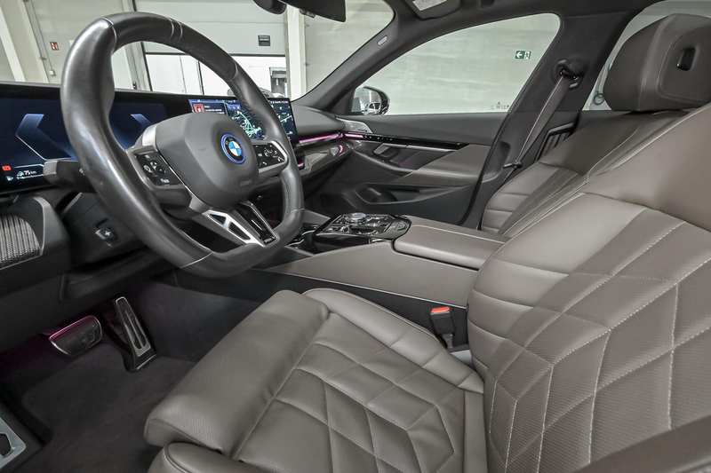 BMW 530 2 ans/jaar garantie-NEW PRICE: €92.809 — photo 6