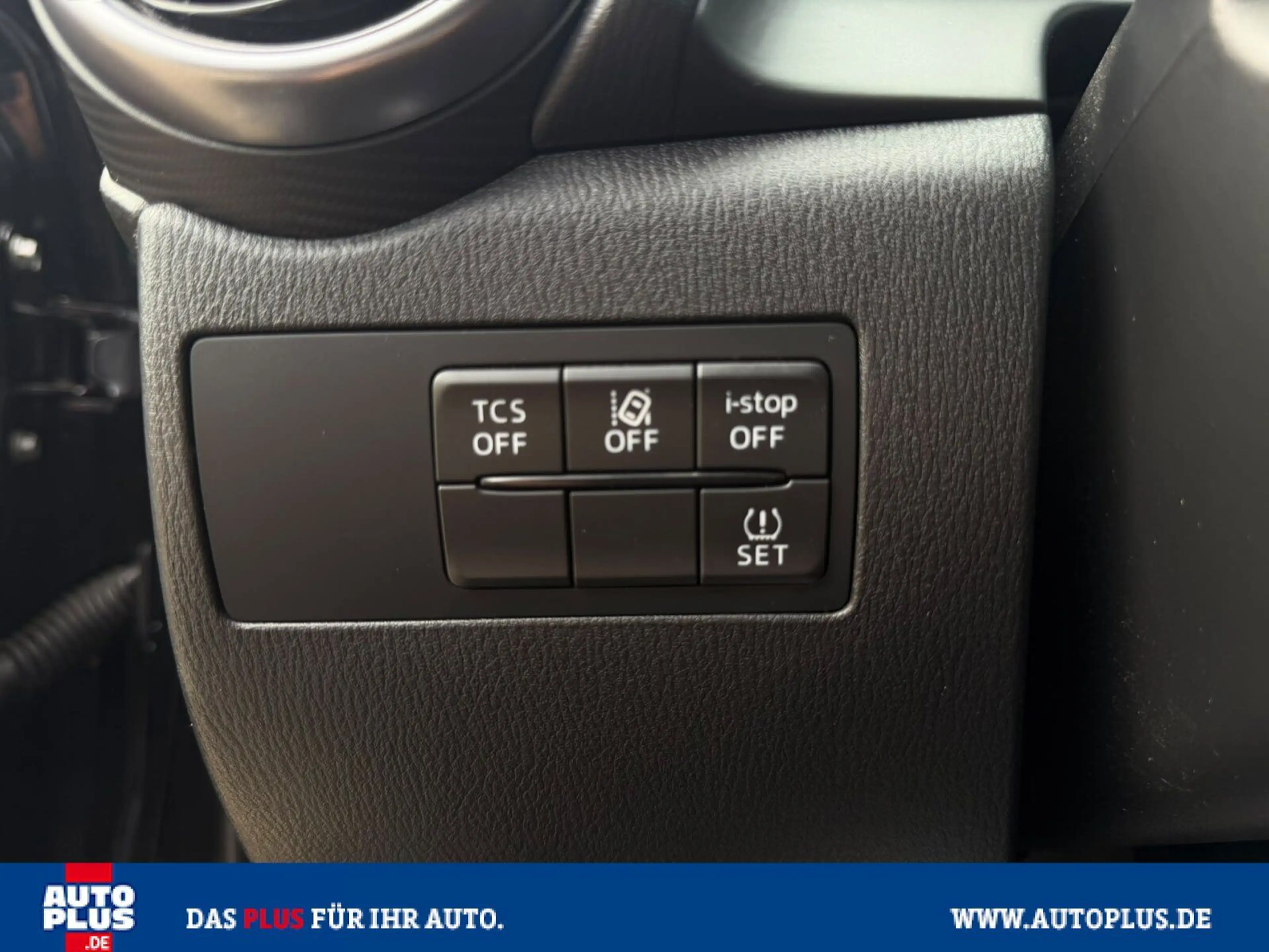 Mazda CX-3 SKYACTIV-G 121 FWD Drive Exclusive-Line LED — photo 11